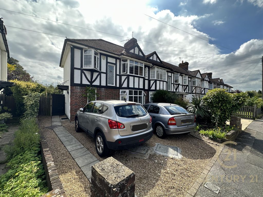 3 bed end terrace house for sale in Hollybush Road, Kingston Upon