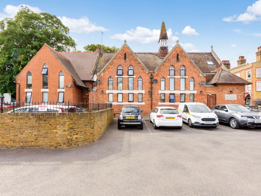 2 bed flat for sale in West Hill, Dartford DA1 Zoopla