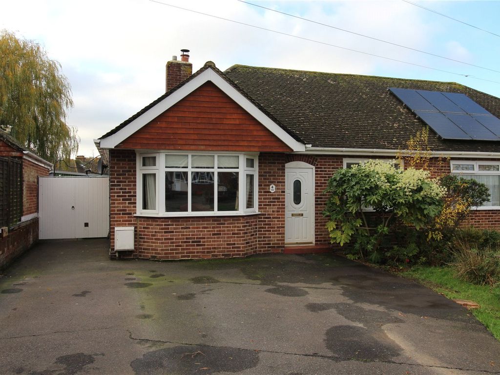 2 bed bungalow for sale in Levett Close, Polegate, East Sussex BN26