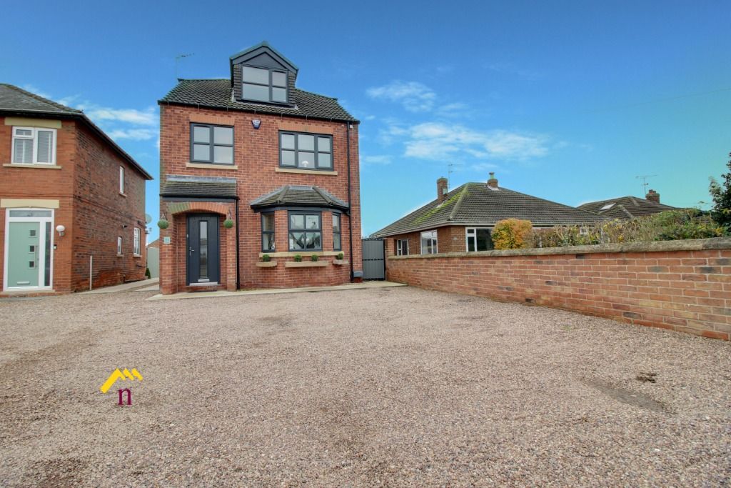 5 bed detached house for sale in Kirton Lane, Thorne DN8, £345,000 Zoopla