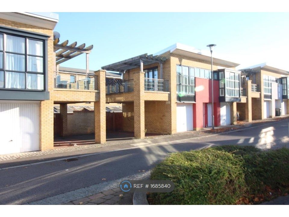 1 bed detached house to rent in Stonechat Mews, Greenhithe DA9 Zoopla