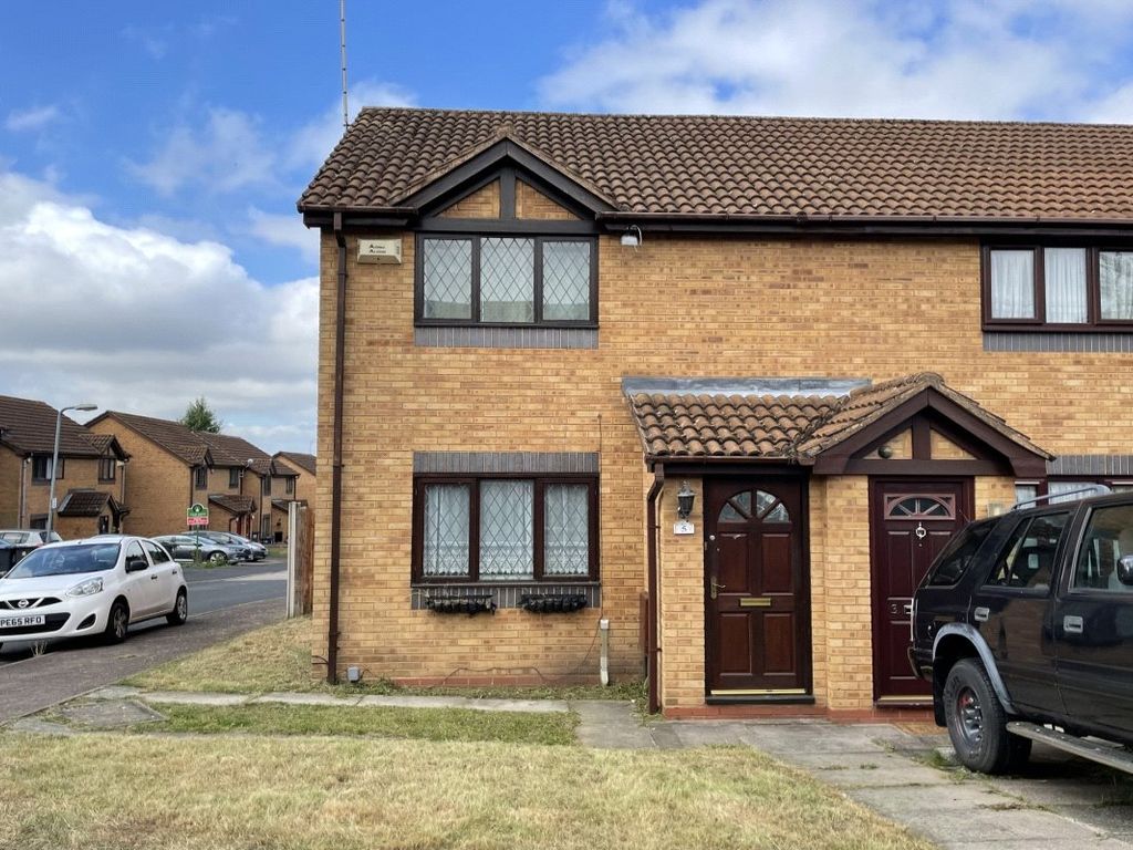 2 bed terraced house for sale in Avocet Close, Stechford, Birmingham