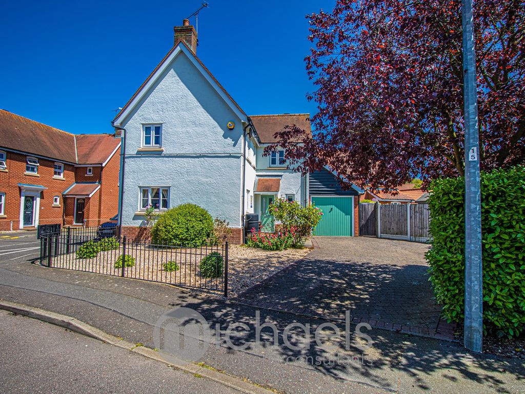 4 bed detached house for sale in Hall Road, Heybridge, Maldon CM9 Zoopla