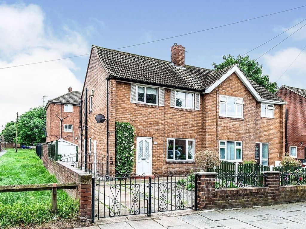 2 bed semidetached house for sale in Love Lane, Castleford, West