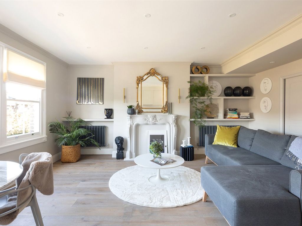 St Lawrence Terrace, North Kensington W10  