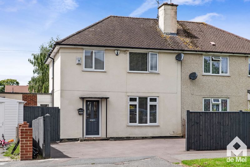 3 bed semidetached house for sale in Priors Road, Prestbury