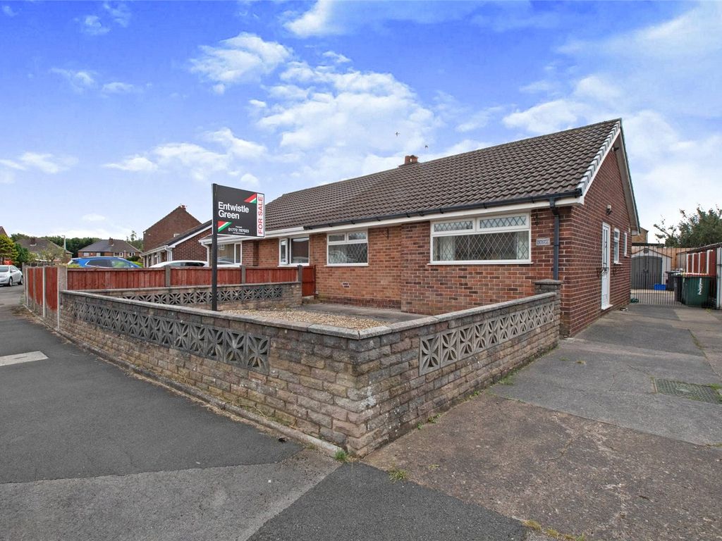 2 bed bungalow for sale in Coniston Road, Fulwood, Preston PR2 Zoopla