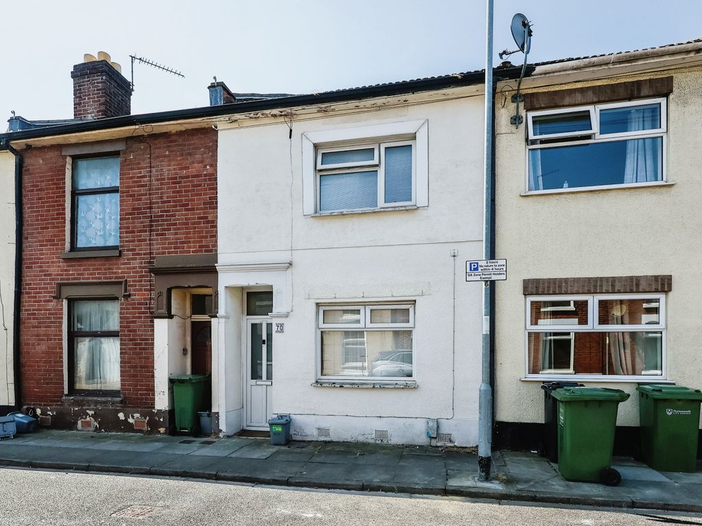 2 bed terraced house for sale in Liverpool Road, Portsmouth, Hampshire