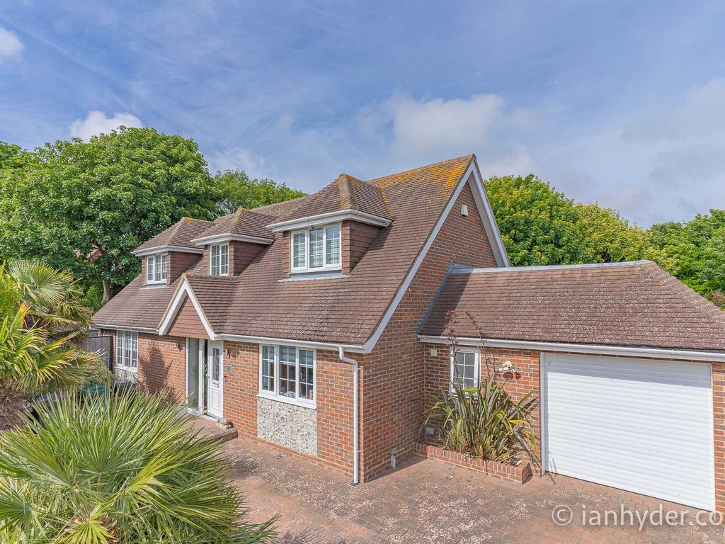 4 bed detached house for sale in Royles Close, Rottingdean, Brighton