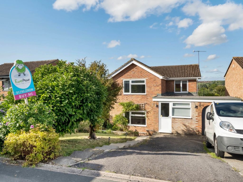 4 bed detached house for sale in Sherford Road, Swindon, Wiltshire SN25