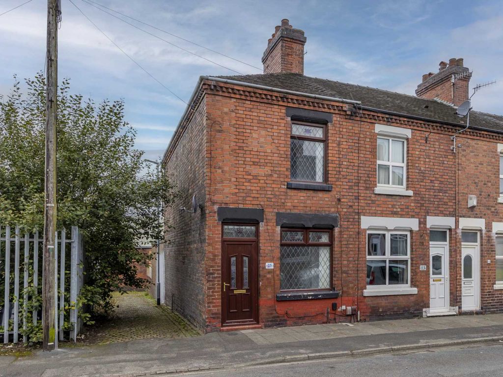 2 bed end terrace house for sale in Dennis Street, Fenton ST4, £90,000