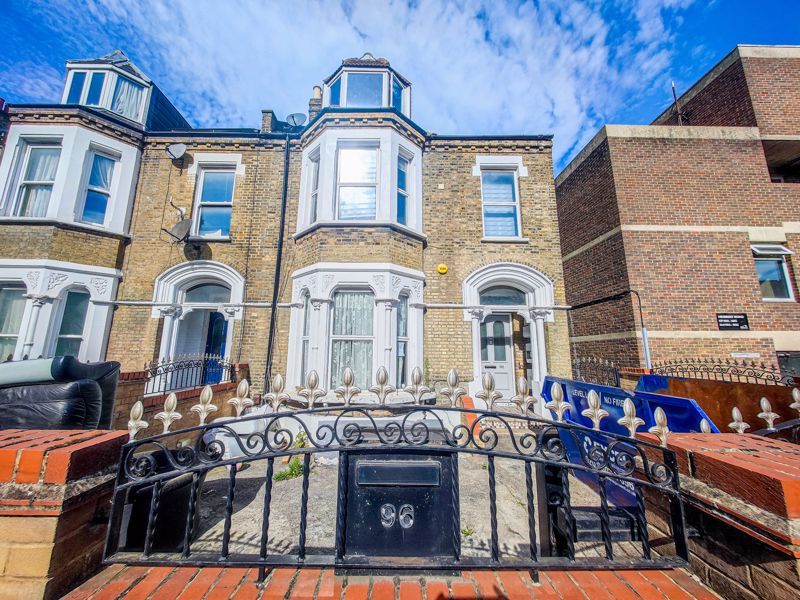2 bed flat for sale in Herbert Road, Plumstead SE18, £300,000 Zoopla