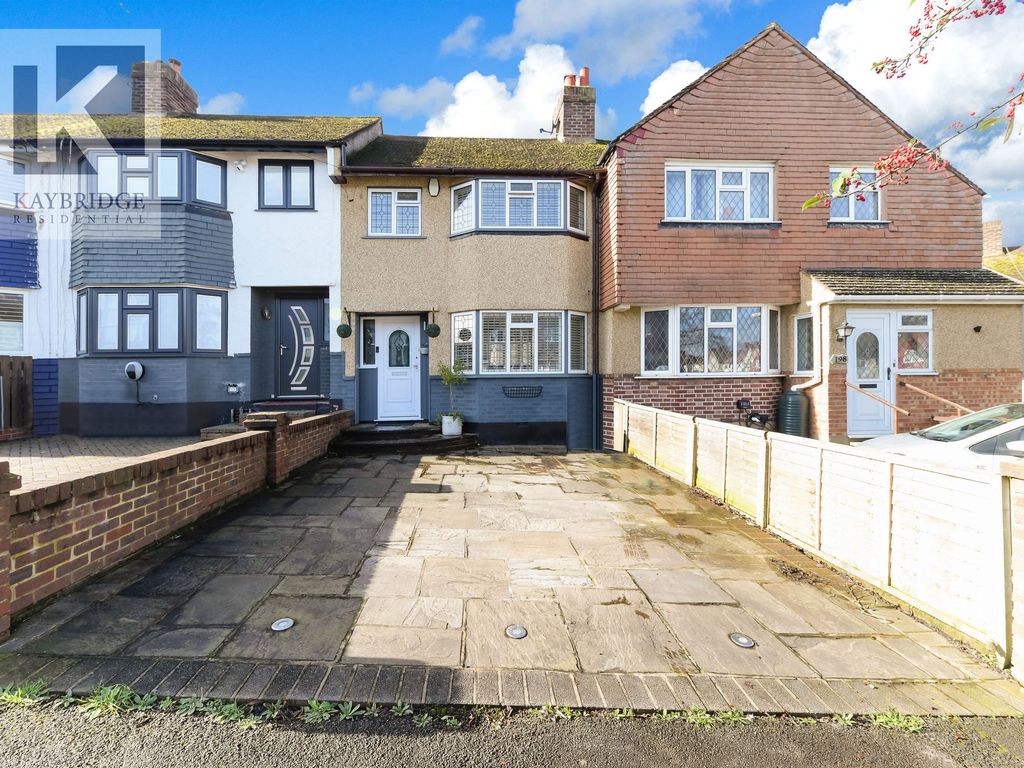 3 bed terraced house for sale in Buckland Way, Worcester Park KT4, £