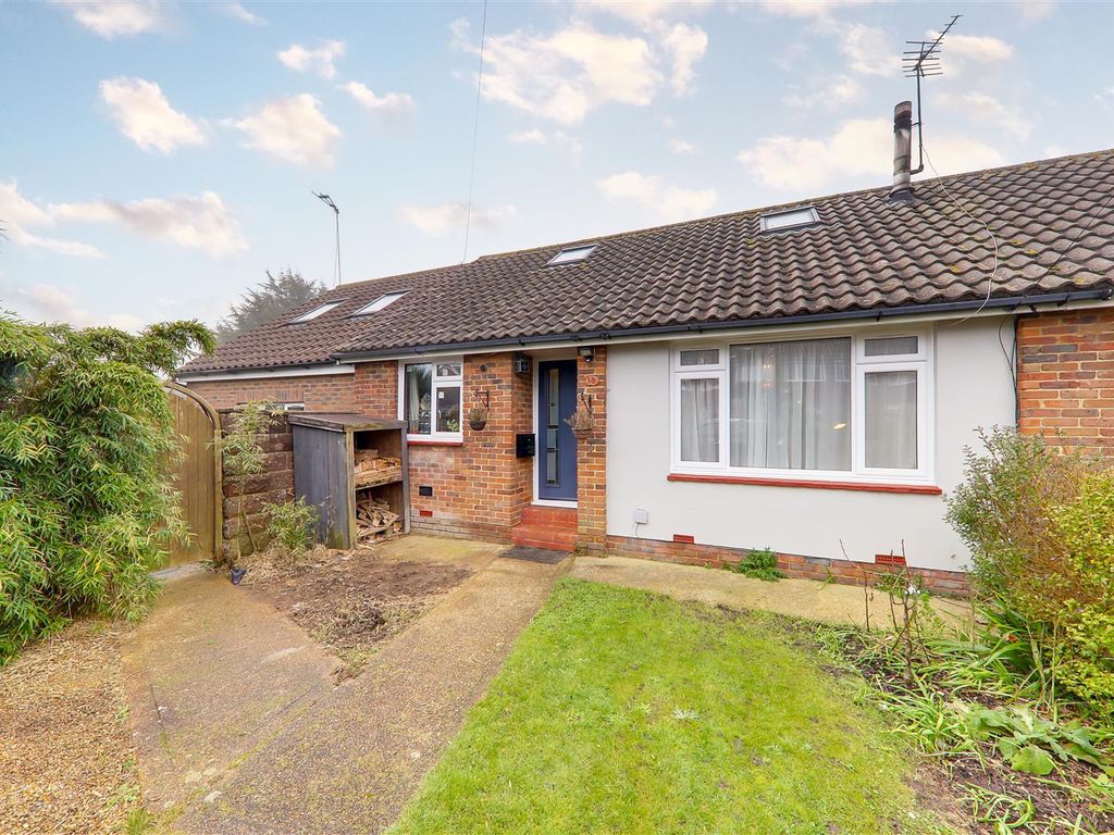 5 bed semidetached bungalow for sale in Osborne Close, Sompting, Lancing BN15, £485,000 Zoopla