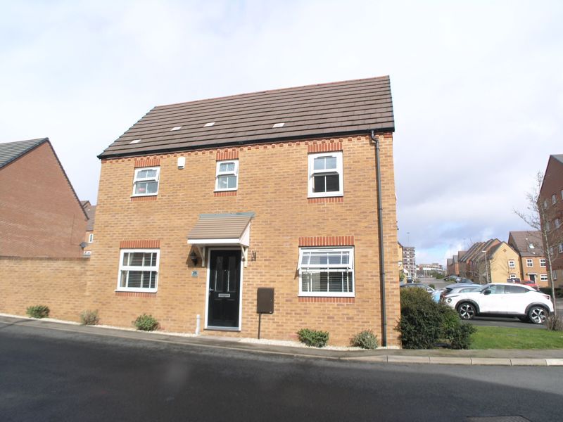 3 bed semidetached house to rent in Cascade Way, Dudley DY2 Zoopla