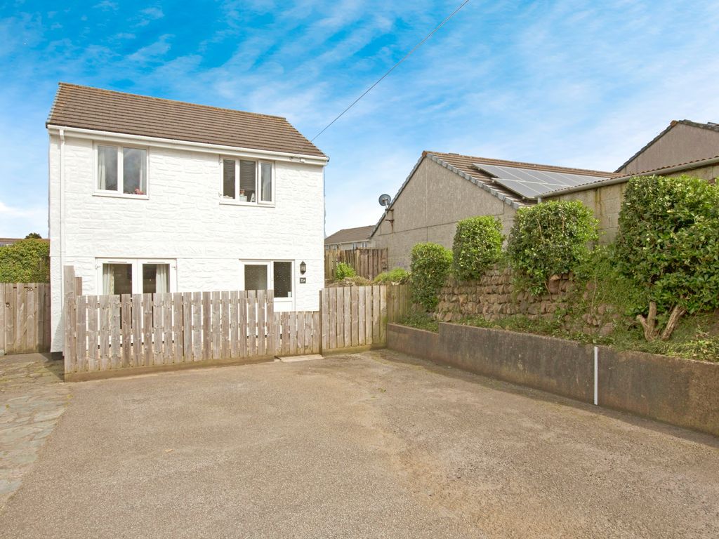 3 bed detached house for sale in Station Road, Pool, Redruth, Cornwall