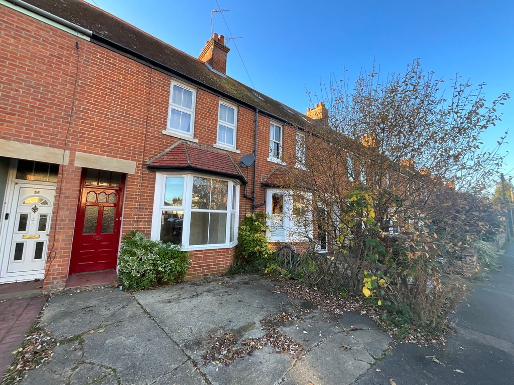 2 bed terraced house to rent in Swinburne Road, AbingdonOnThames, Oxfordshire OX14, £1,350 pcm