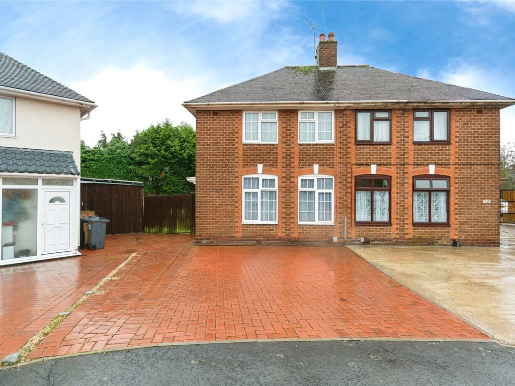 3 bed semidetached house for sale in Sandway Grove, Birmingham B13, £