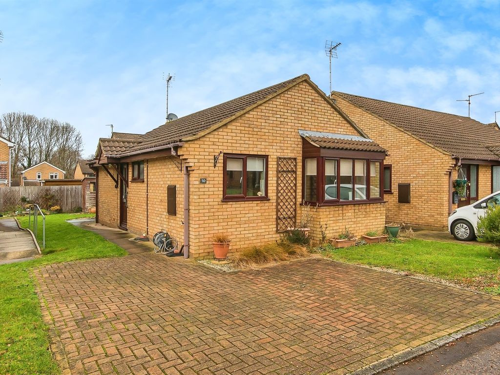 2 bed detached bungalow for sale in Beverstone, Orton Brimbles