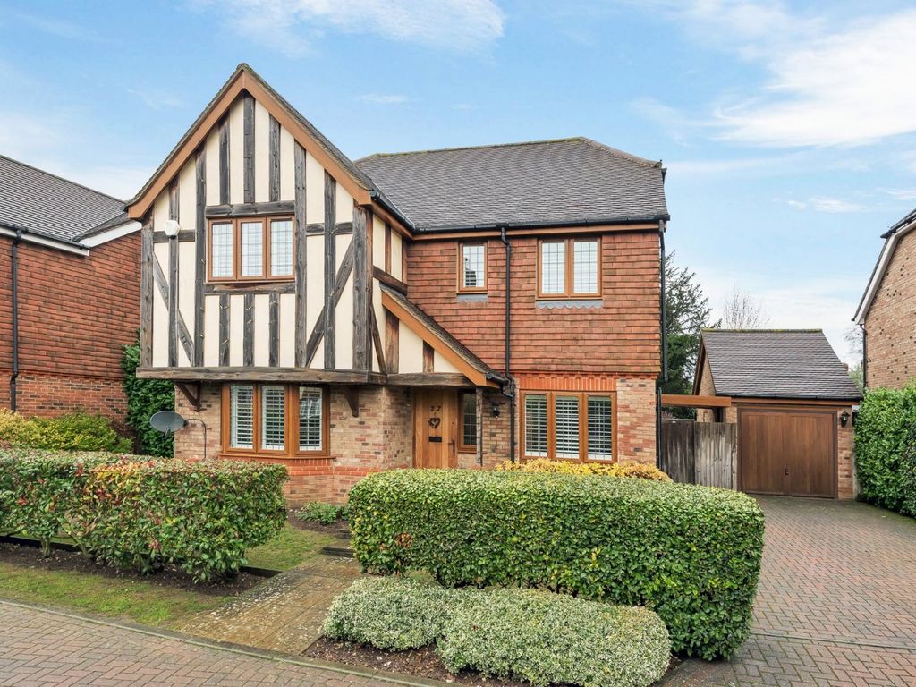 Wyvern Close, Orpington BR6  