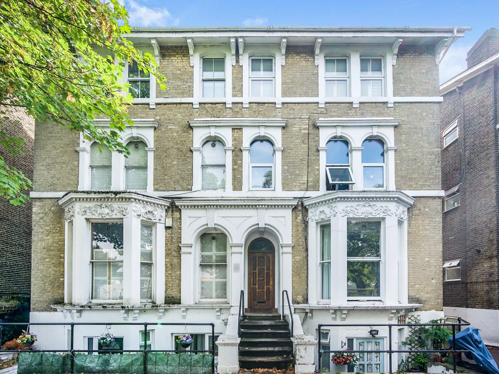 2 bed flat to rent in Shooters Hill Road, Blackheath SE3 Zoopla