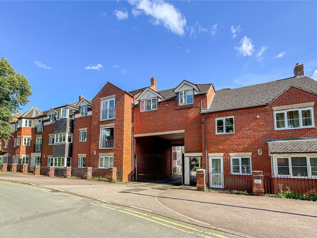 2 bed flat for sale in Bonehill Road, Tamworth, Staffordshire B78 Zoopla