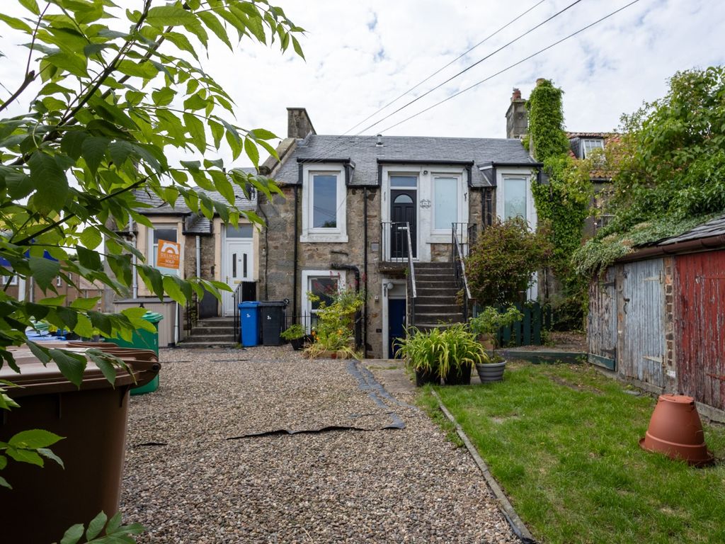 2 bed flat for sale in Bruce Street, Kinghorn KY3, £104,950 Zoopla