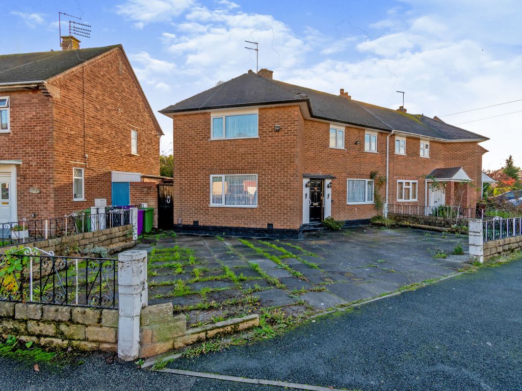 3 bed semidetached house for sale in Hampton Road, Wolverhampton WV10