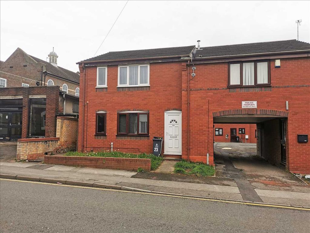1 bed flat to rent in Cheapside, Willenhall WV13 Zoopla