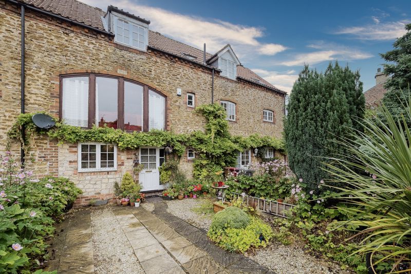 3 bed cottage for sale in Church Farm Mews, BurtonUponStather