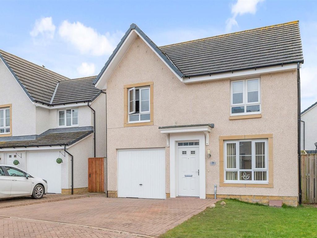 4 bed detached house for sale in Lendrick Drive, Maddiston, Falkirk FK2