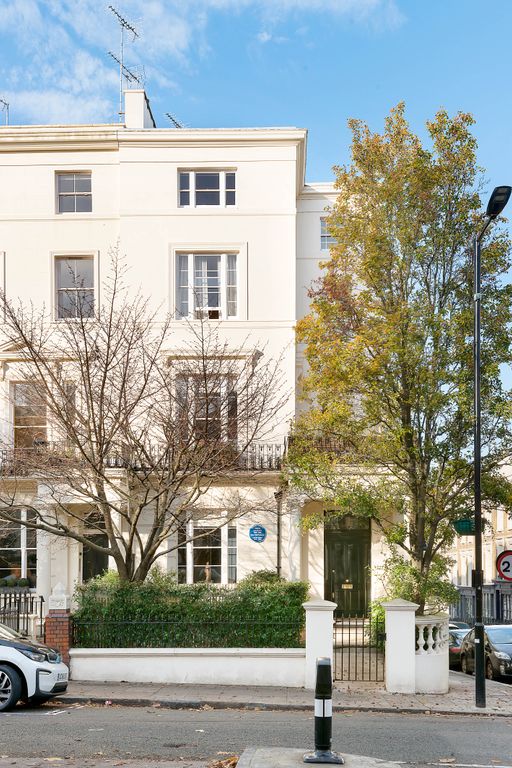 Clifton Villas, London W9