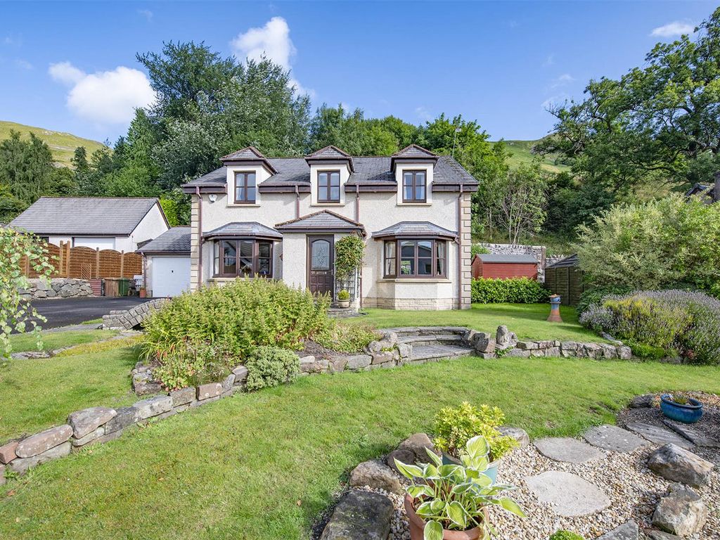 4 bed property for sale in The Laurels, 9B Glassford Square