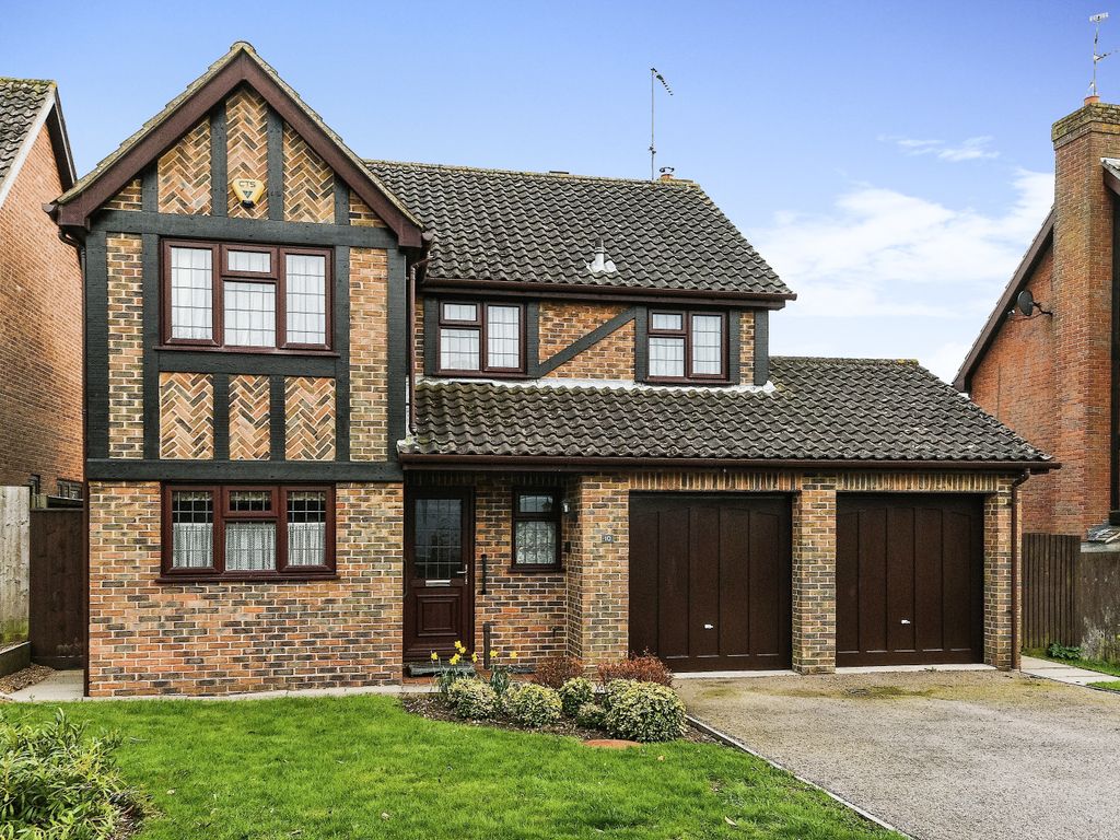 4 bed detached house for sale in Southfield Drive, West Winch, King's