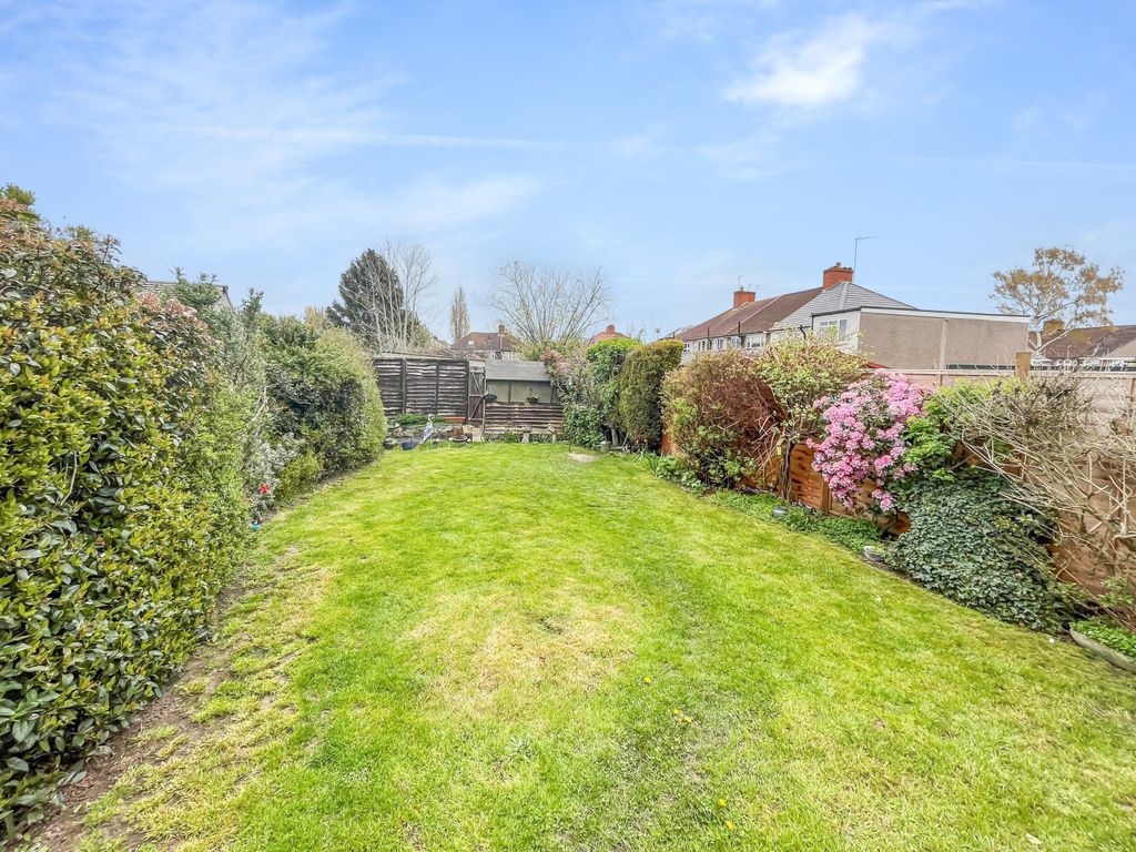 4 bed end terrace house for sale in Harcourt Avenue, Sidcup, Kent DA15
