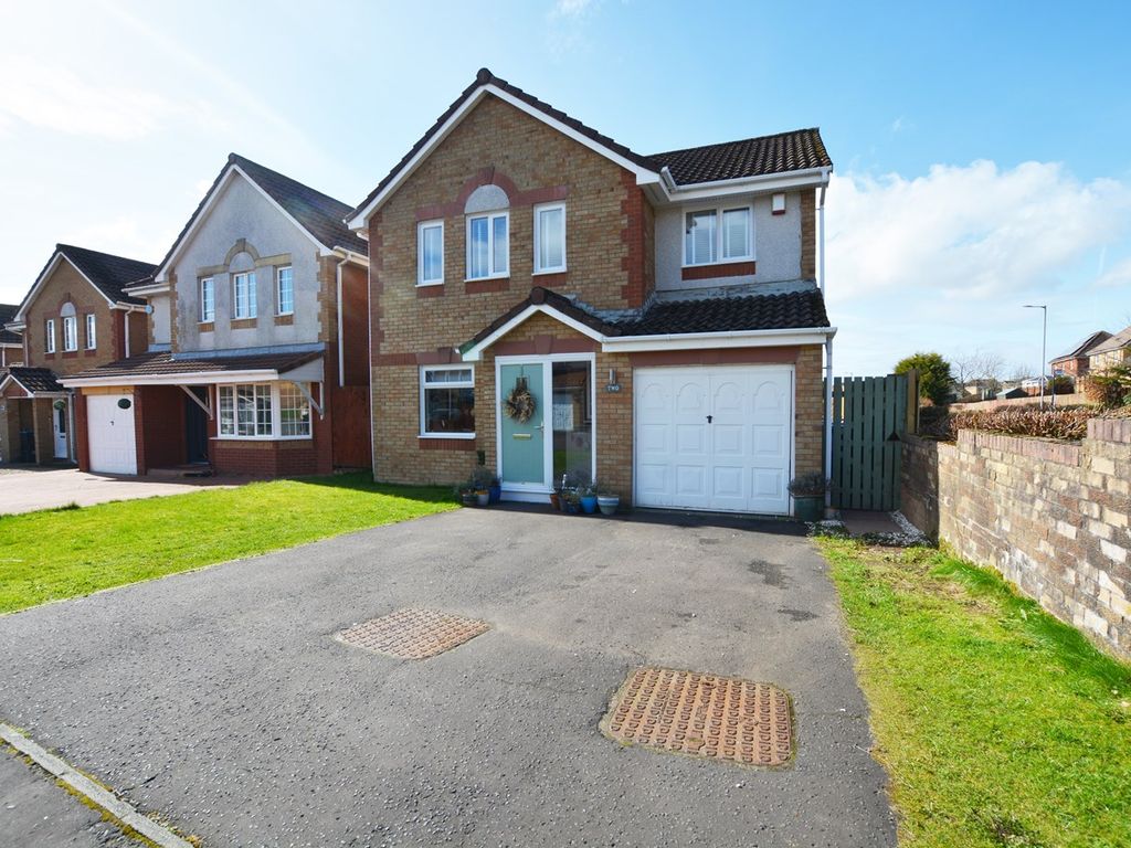 4 bed detached house for sale in Darvel Avenue, Kilmarnock KA3, £