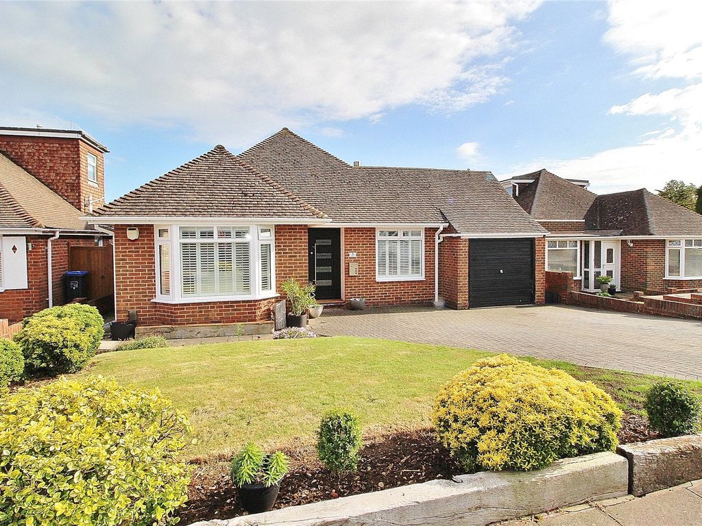 2 bed bungalow for sale in Maple Close, High Salvington, Worthing, West