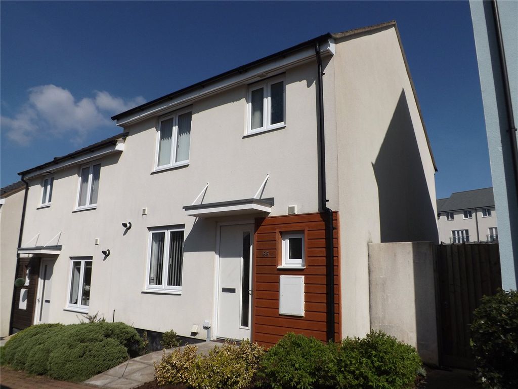 3 bed semidetached house for sale in Fleetwood Gardens, Plymouth