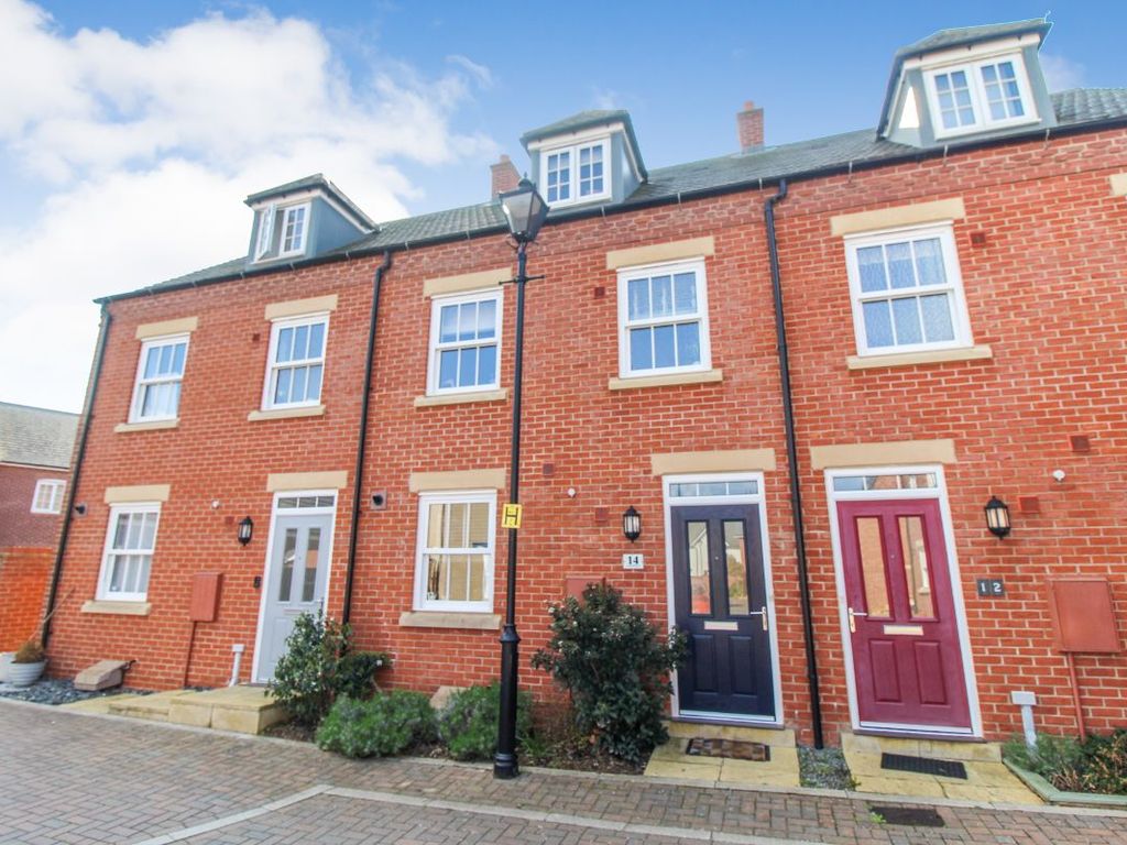 3 bed terraced house to rent in Jermin Mews, Great Denham, Bedford MK40 Zoopla