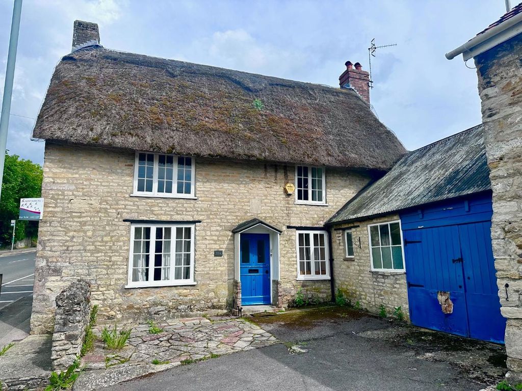 3 bed detached house for sale in Preston Road, Preston, Weymouth DT3, £