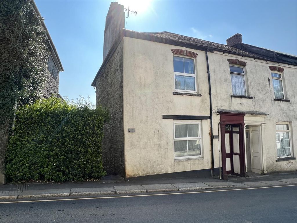 3 bed flat for sale in Barn Street, Liskeard PL14 Zoopla