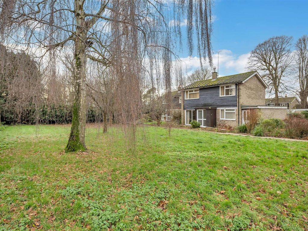 3 bed detached house for sale in Laurel Drive, Long Melford, Sudbury