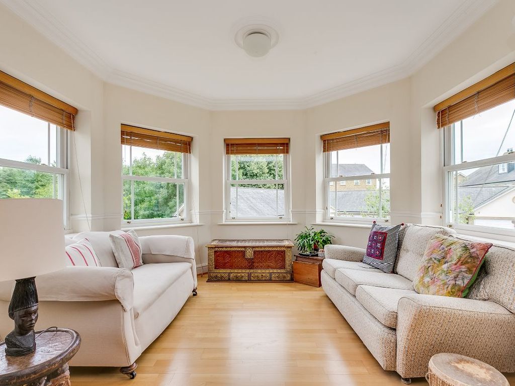 2 bed flat for sale in Trinity Church Road, London SW13 Zoopla