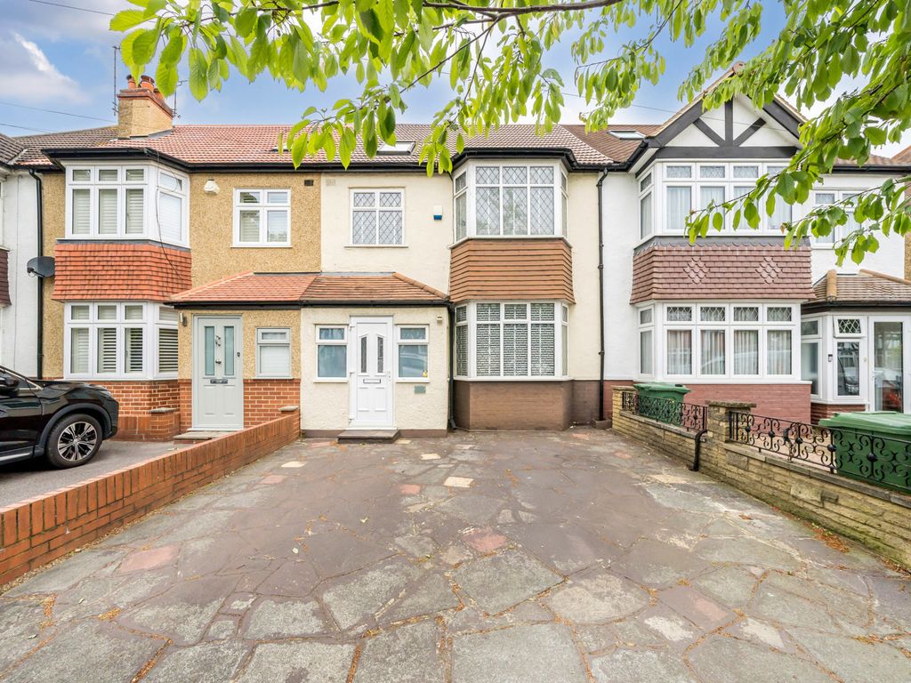 4 bed terraced house for sale in Priory Road, Cheam, Sutton SM3 Zoopla