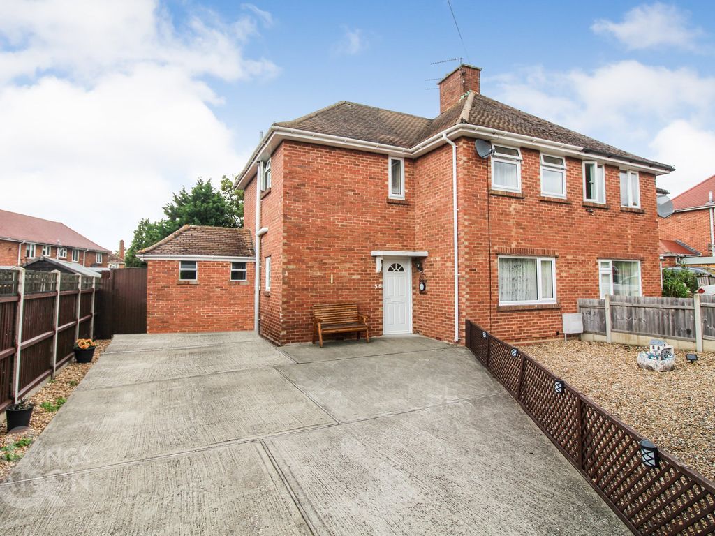 3 bed semidetached house for sale in Joyce Road, Bungay NR35 Zoopla