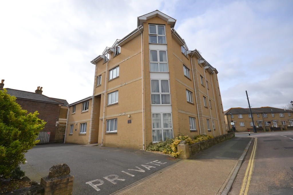 2 bed flat to rent in Regent Street, Shanklin PO37 Zoopla