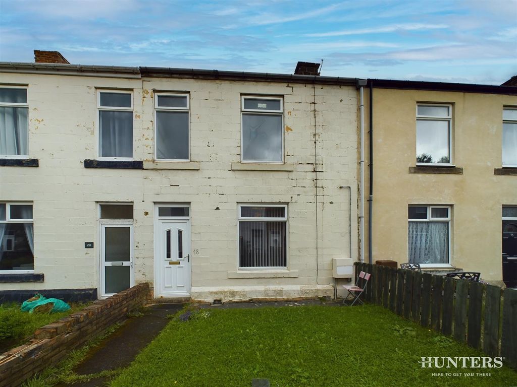 3 bed terraced house for sale in Knitsley Gardens, Templetown, Consett
