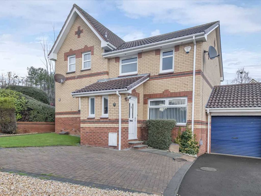 3 bed property for sale in Parklands Crescent, Dalgety Bay, Dunfermline