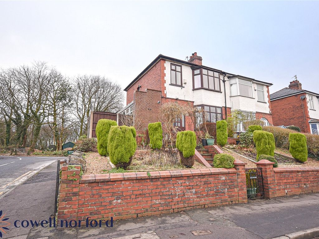 3 bed semidetached house for sale in Whitworth Road, Rochdale, Greater