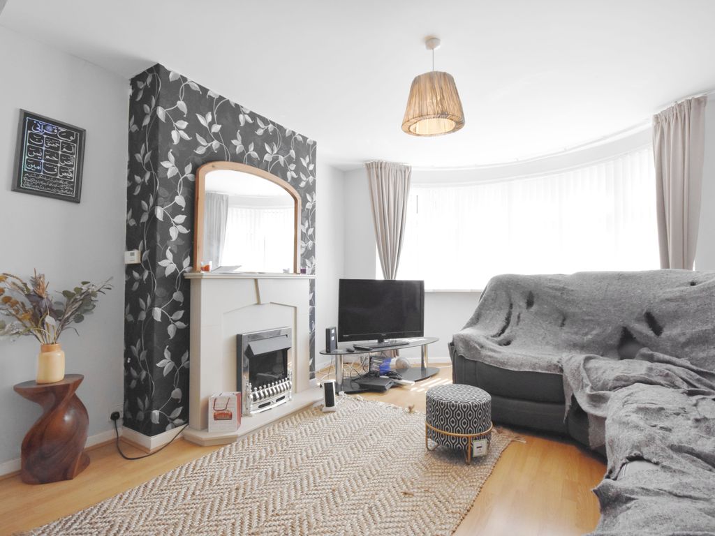 5 bed semidetached house to rent in Parkgate Road, Coventry CV6, £